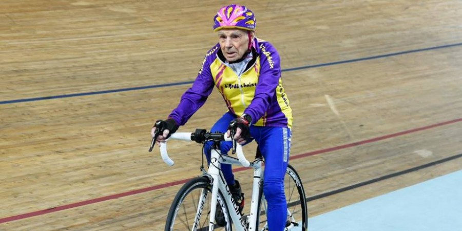 Svetový rekord v hodinovke nad 105 rokov - bikepoint.sk