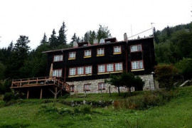 2. Chata pod Suchým (1075 mnm)