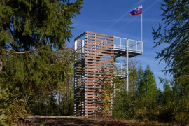 5. Rozhľadňa – vyhliadková veža na Dubovej (728 mnm)